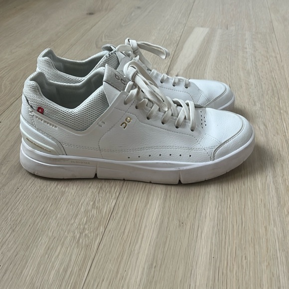 ON RUNNING
x Roger Federer The Roger Centre Court Trainers - Picture 3 of 6